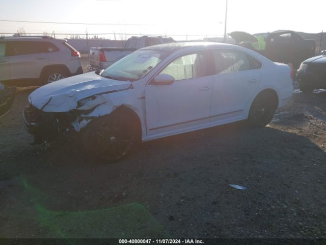 1VWDT7A31HC076425 Volkswagen Passat 1.8t R-line