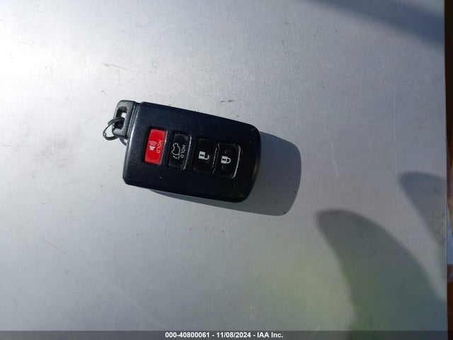 2T3YFREV9HW387634 Toyota Rav4 Limited/platinum