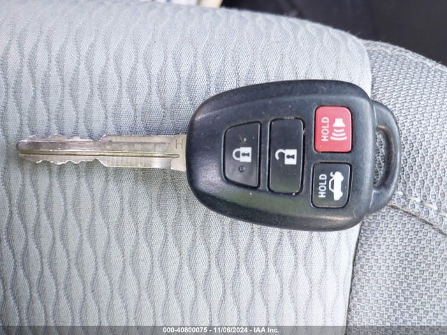5YFBURHE5GP395231 Toyota Corolla Le Plus