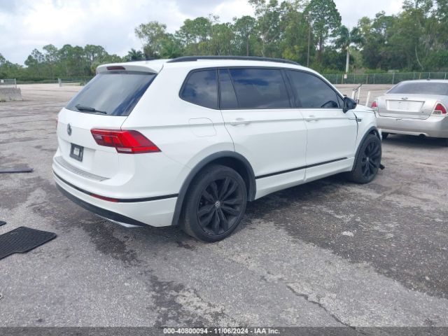 3VV3B7AX0MM110904 Volkswagen Tiguan 2.0t Se/2.0t Se R-line Black/2.0t Sel