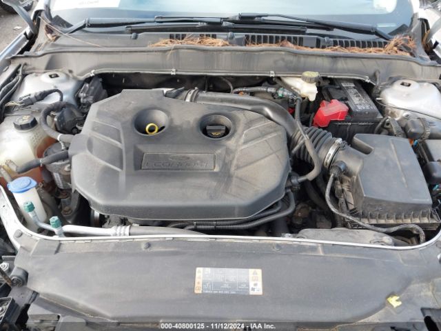3FA6P0T95HR302272 Ford FUSION SE