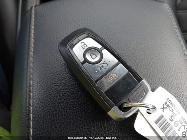 3FA6P0T95HR302272 Ford FUSION SE