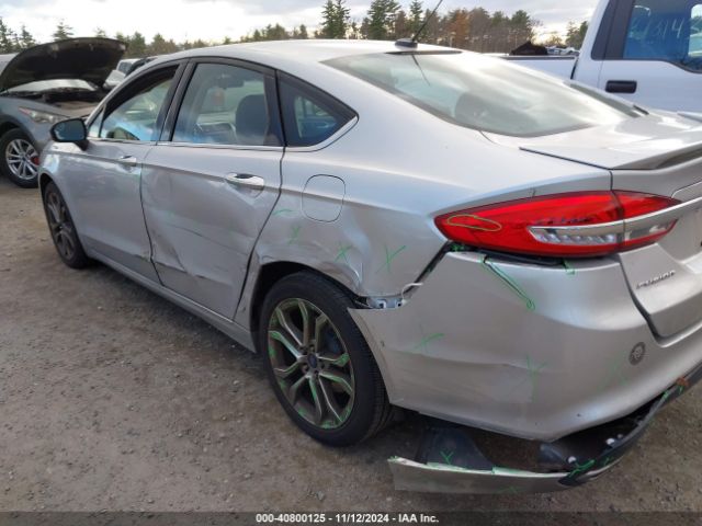 3FA6P0T95HR302272 Ford FUSION SE
