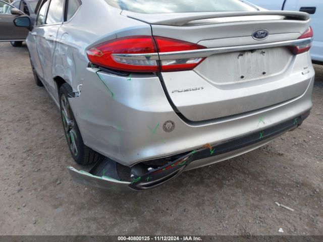 3FA6P0T95HR302272 Ford FUSION SE