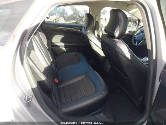 3FA6P0T95HR302272 Ford FUSION SE