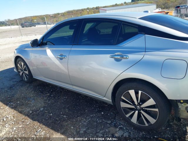 1N4BL4EV3KC156228 Nissan Altima 2.5 Sl