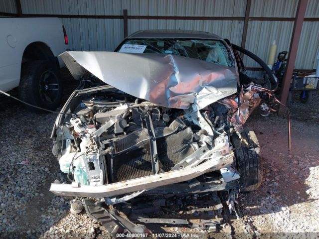 JTHKD5BH7E2195196 Lexus CT 200H