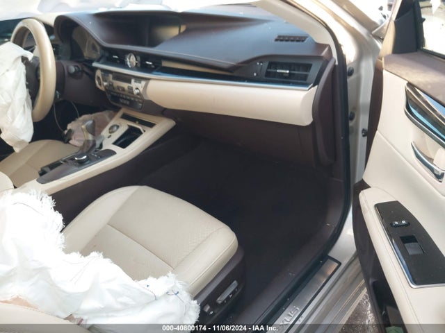 58ABK1GG5GU010798 Lexus ES 350