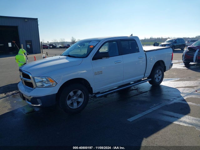 RAM 1500 Slt  4x4 5'7 Box 2018 1C6RR7LG5JS318921 Image 2