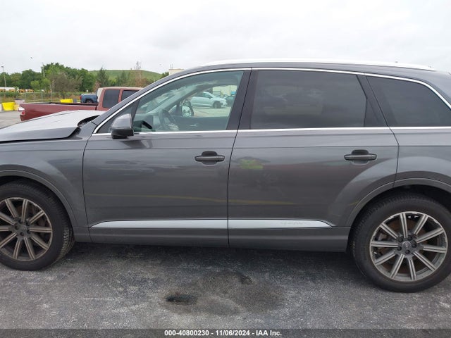 WA1LAAF76KD011739 Audi Q7 55 Premium/55 Se Premium