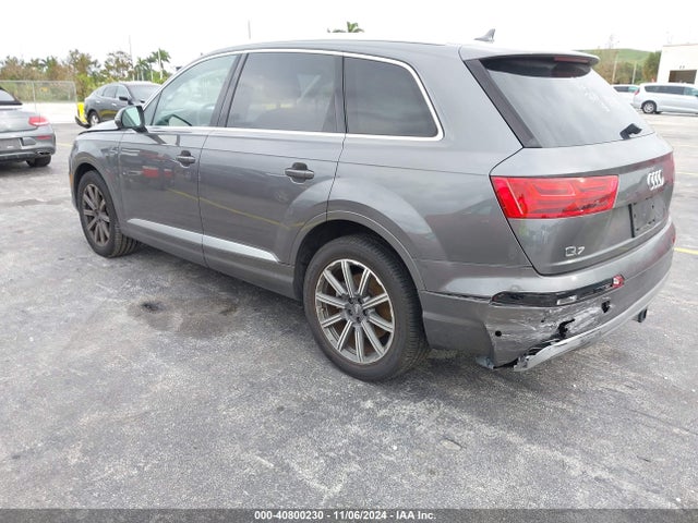 WA1LAAF76KD011739 Audi Q7 55 Premium/55 Se Premium