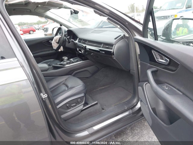 WA1LAAF76KD011739 Audi Q7 55 Premium/55 Se Premium