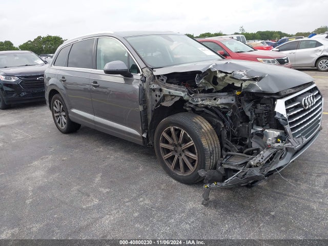 WA1LAAF76KD011739 Audi Q7 55 Premium/55 Se Premium