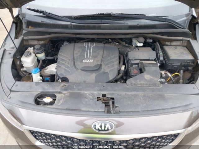 KNDMB5C17G6126019 KIA SEDONA LX