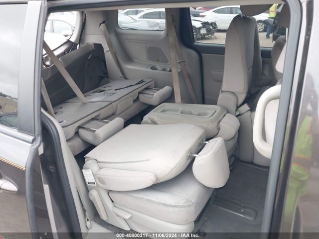 KNDMB5C17G6126019 KIA SEDONA LX