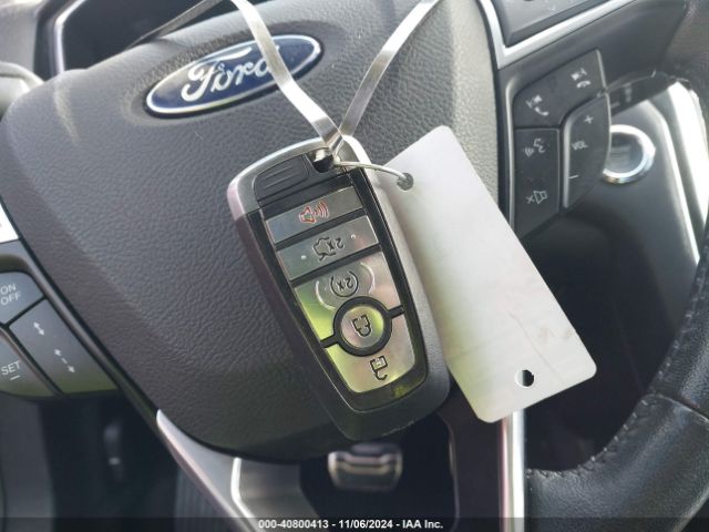 3FA6P0SU3HR209577 Ford Fusion Energi Titanium