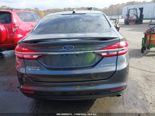 3FA6P0SU3HR209577 Ford Fusion Energi Titanium