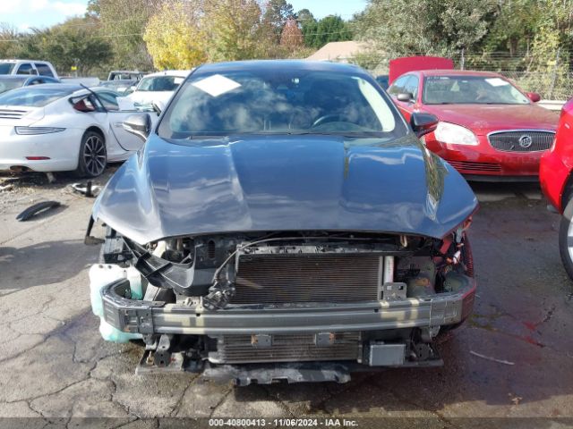 3FA6P0SU3HR209577 Ford Fusion Energi Titanium