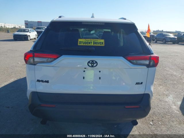 2T3W1RFV5RC293175 Toyota Rav4 Xle