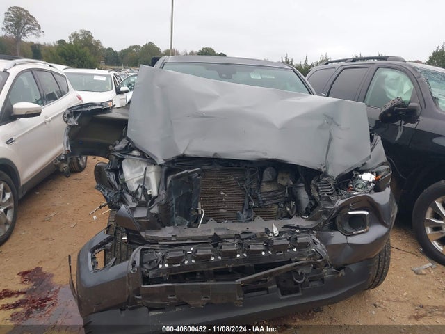 3TMGZ5AN3JM127030 Toyota Tacoma Limited
