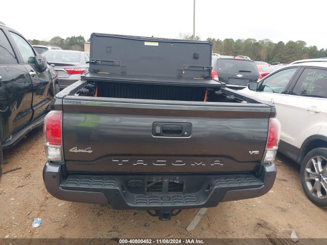 3TMGZ5AN3JM127030 Toyota Tacoma Limited