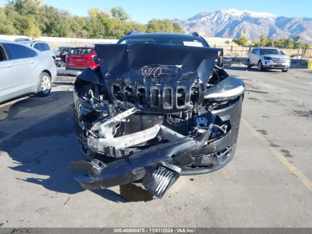 1C4PJMCBXFW756084 Jeep Cherokee Latitude Altitude