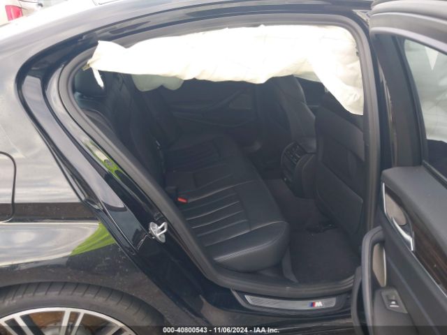 WBAJE5C38HG914702 BMW 540I