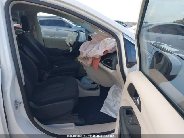 2C4RC1CG0HR609703 Chrysler Pacifica Lx