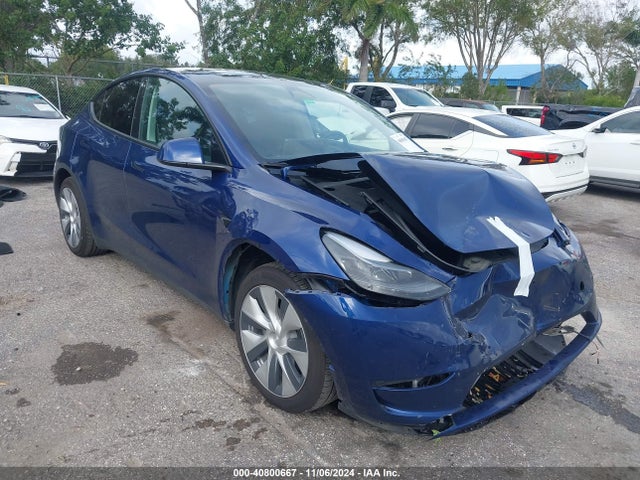 2024 TESLA MODEL Y 7SAYGDED3RF032671 Photo 0