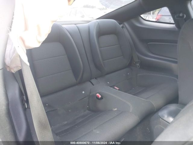 1FA6P8AM7G5219174 Ford Mustang V6
