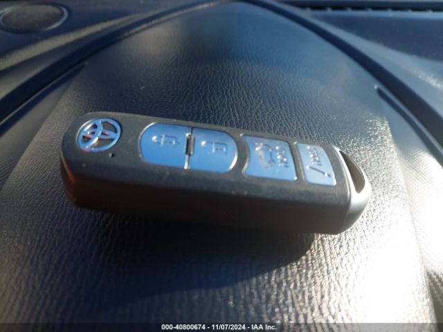 3MYDLBYVXKY523170 Toyota YARIS L