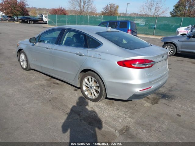 3FA6P0MU8KR119667 Ford Fusion Hybrid Sel