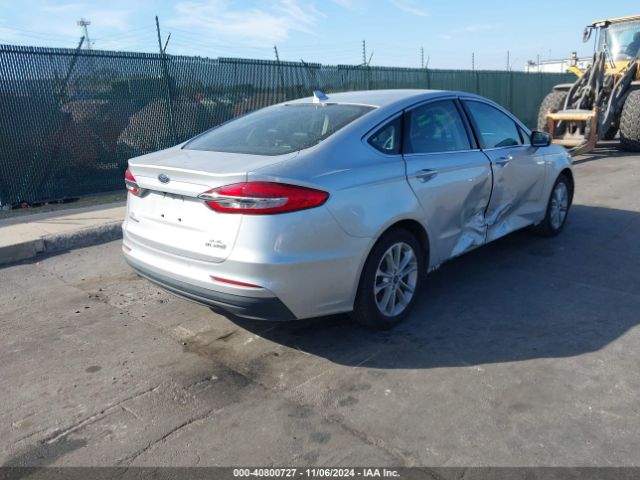 3FA6P0MU8KR119667 Ford Fusion Hybrid Sel