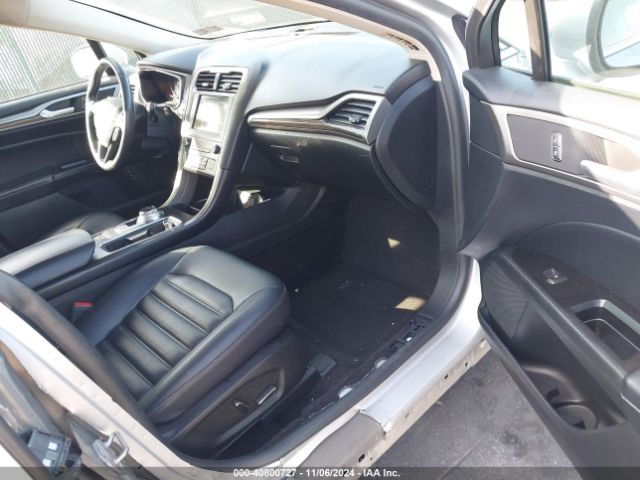 3FA6P0MU8KR119667 Ford Fusion Hybrid Sel
