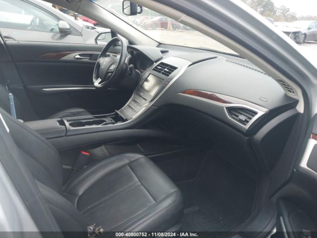 3LN6L2G98FR621184 Lincoln MKZ