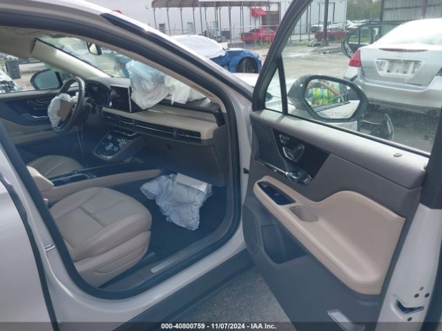 5LMCJ1C92LUL07587 Lincoln Corsair Standard