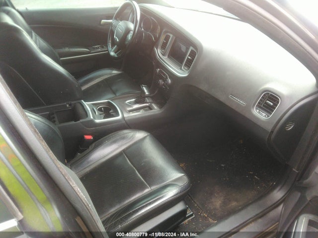 2C3CDXBG0KH760159 Dodge Charger Sxt Rwd