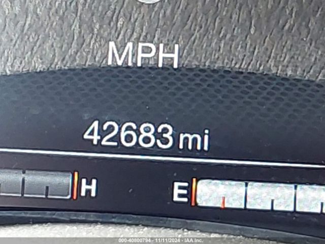 ZACNJBB13KPK24779 Jeep Renegade Limited 4x4