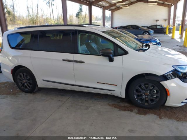 2C4RC1L78PR589067 Chrysler Pacifica Hybrid Touring L