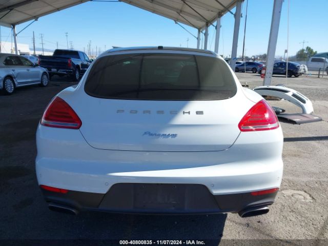 WP0AA2A70GL005636 Porsche PANAMERA 4