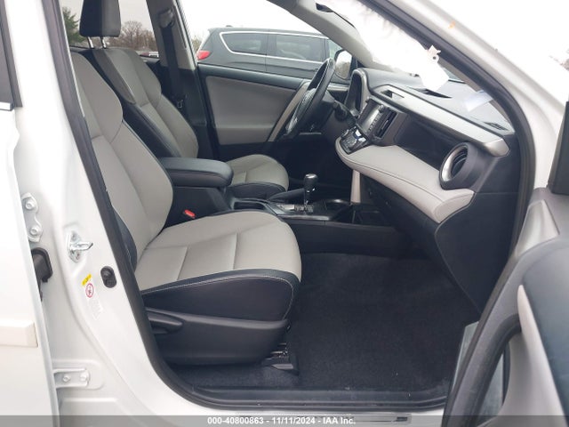 2T3DFREV1HW583937 Toyota Rav4 Platinum