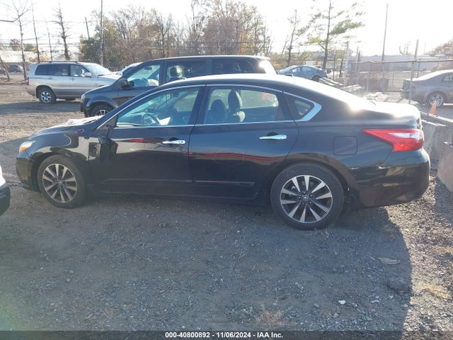 Nissan Altima 2.5 Sv 2017 1N4AL3AP7HC259478 Image 14
