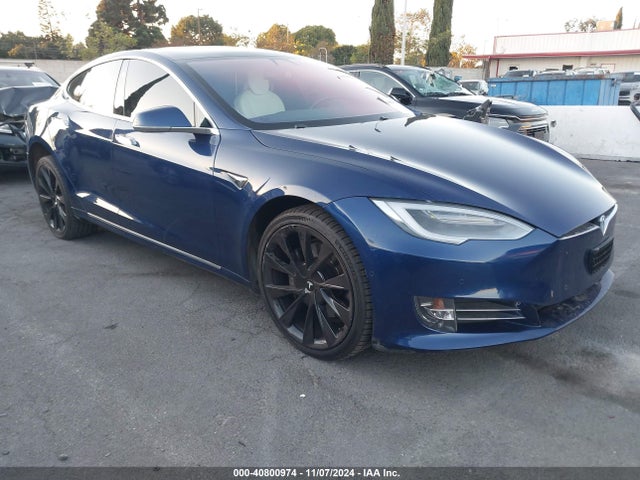 2018 TESLA MODEL S 5YJSA1E21JF249786 Photo 0