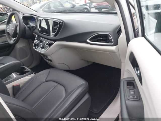 2C4RC1BG2RR139452 Chrysler Pacifica Touring L