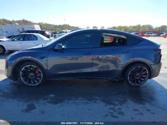 7SAYGDEF9NF551722 Tesla Model Y Performance Dual Motor All-wheel Drive