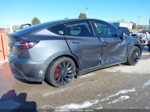 7SAYGDEF9NF551722 Tesla Model Y Performance Dual Motor All-wheel Drive