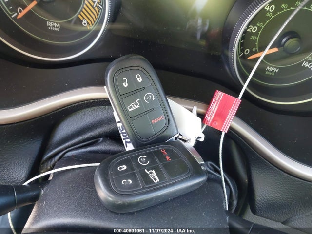 Jeep Cherokee Limited 2016 1C4PJMDS4GW180525 Image 11
