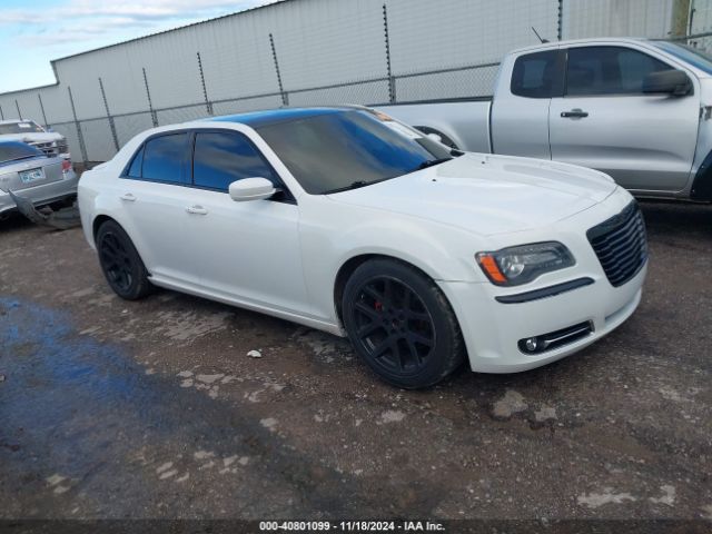 2C3CCABG8EH340444 Chrysler 300 300s