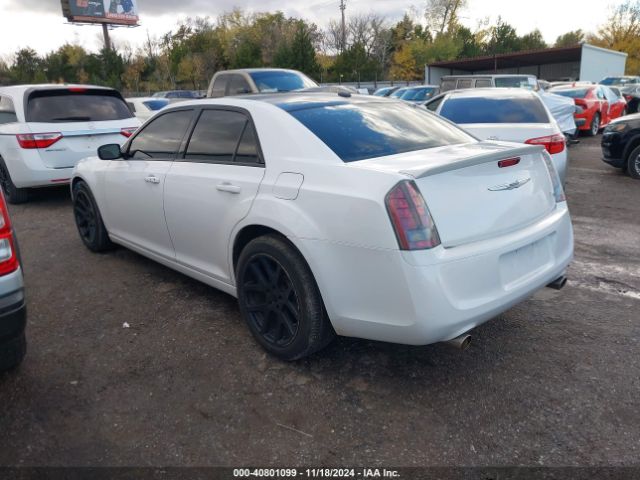 2C3CCABG8EH340444 Chrysler 300 300s