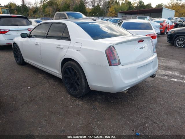 2C3CCABG8EH340444 Chrysler 300 300s